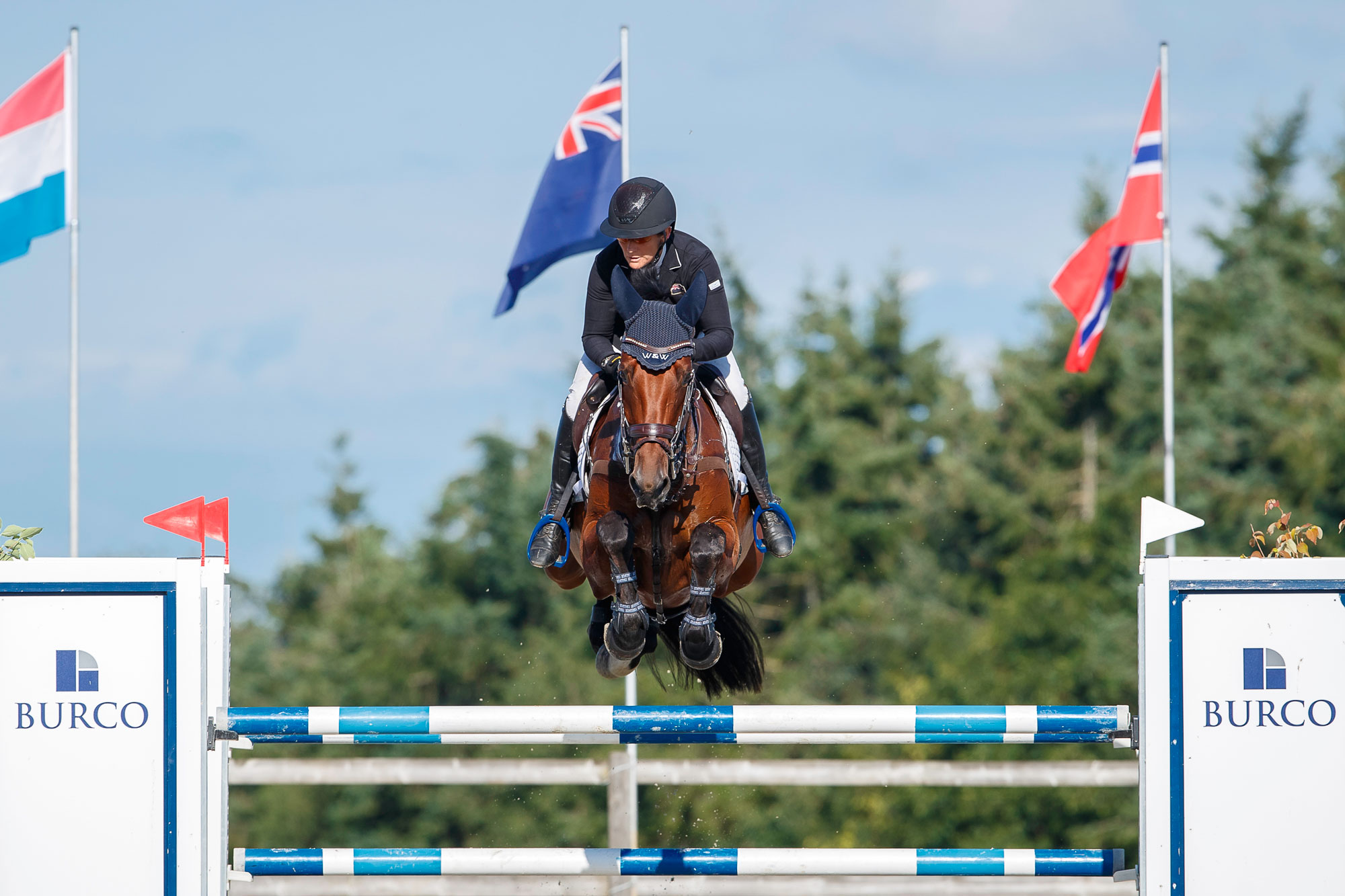 Destination Paris: Badminton puts Powell in the Picture